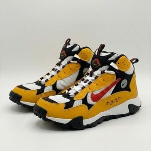 Collectible Nike Zoom Dead Stock Sneakers rare